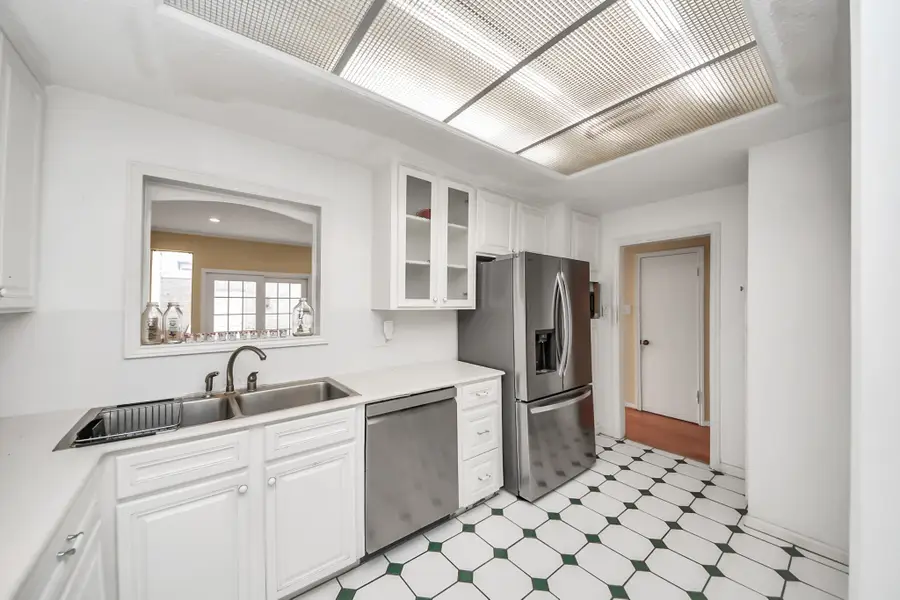 1734 S Gessner Road, Houston, TX 77063 - #3