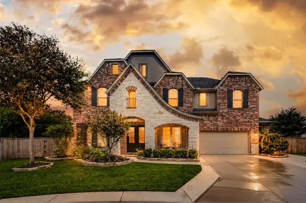 29903 Spring Side Court, Fulshear, TX 77441