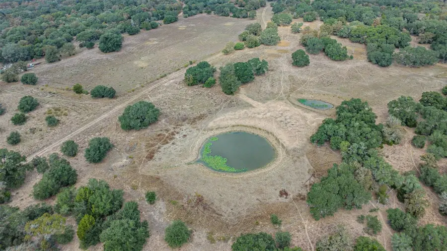 1089 County Road 120, Hallettsville, TX 77964 - Image #3