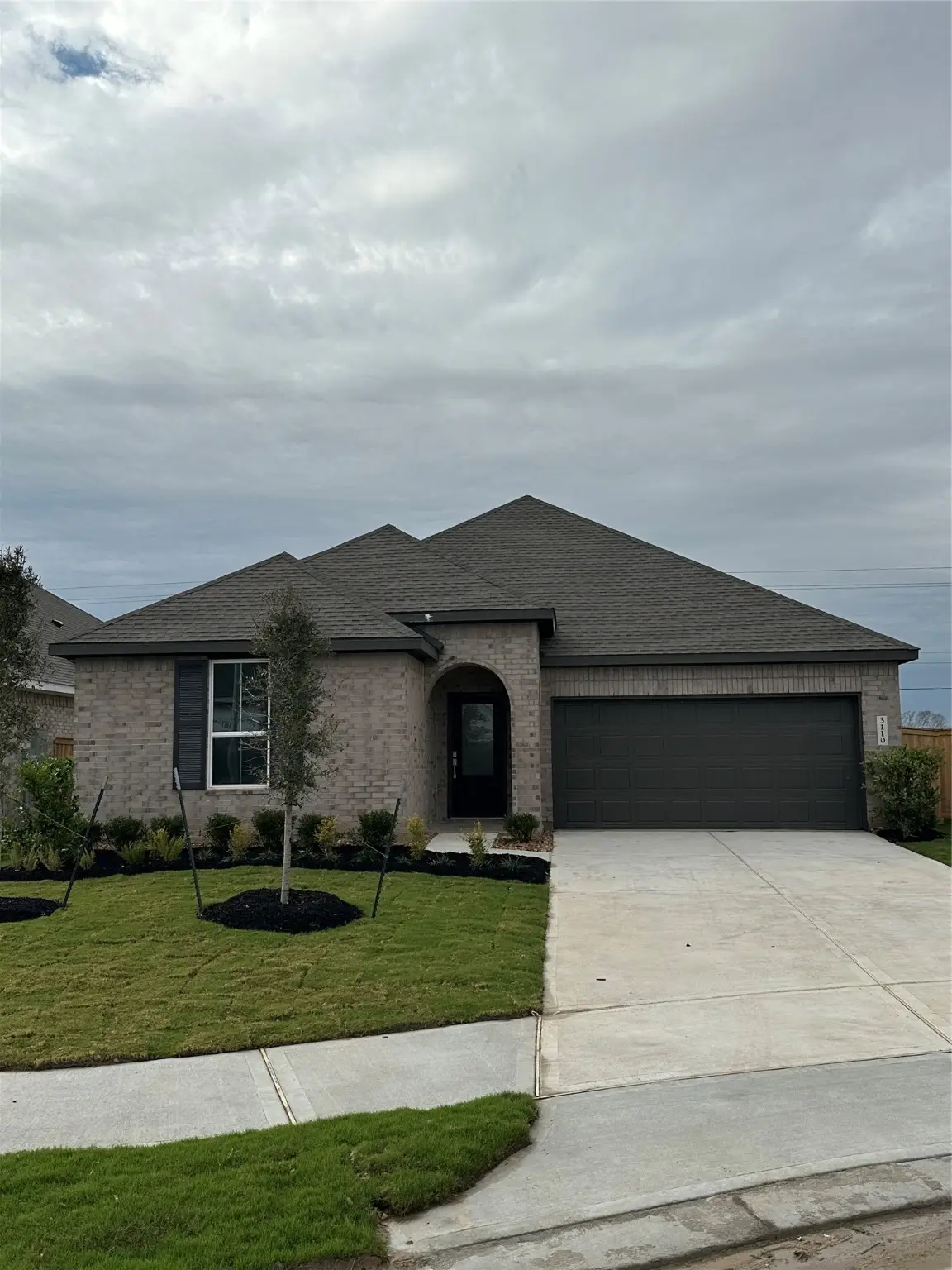 3110 Emerald Hills Drive, Angleton, TX 77515 - Image #1