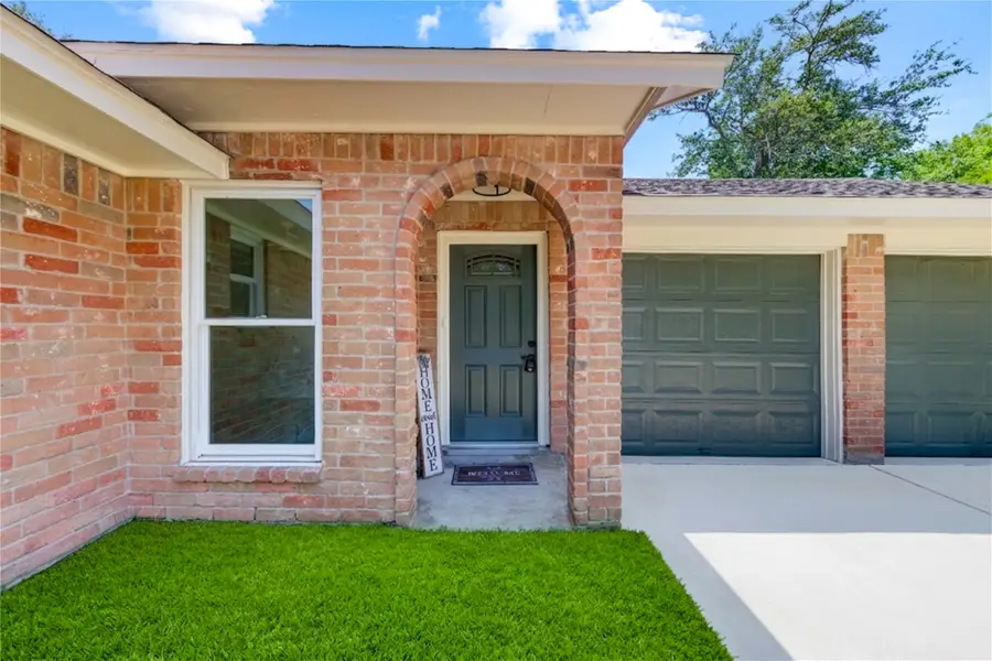 10318 Sageberry Drive, Houston, TX 77089 - #2