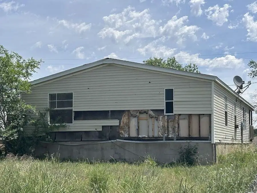 1921 Mattie Woods Street, Colorado City, TX 79512 - Image #2