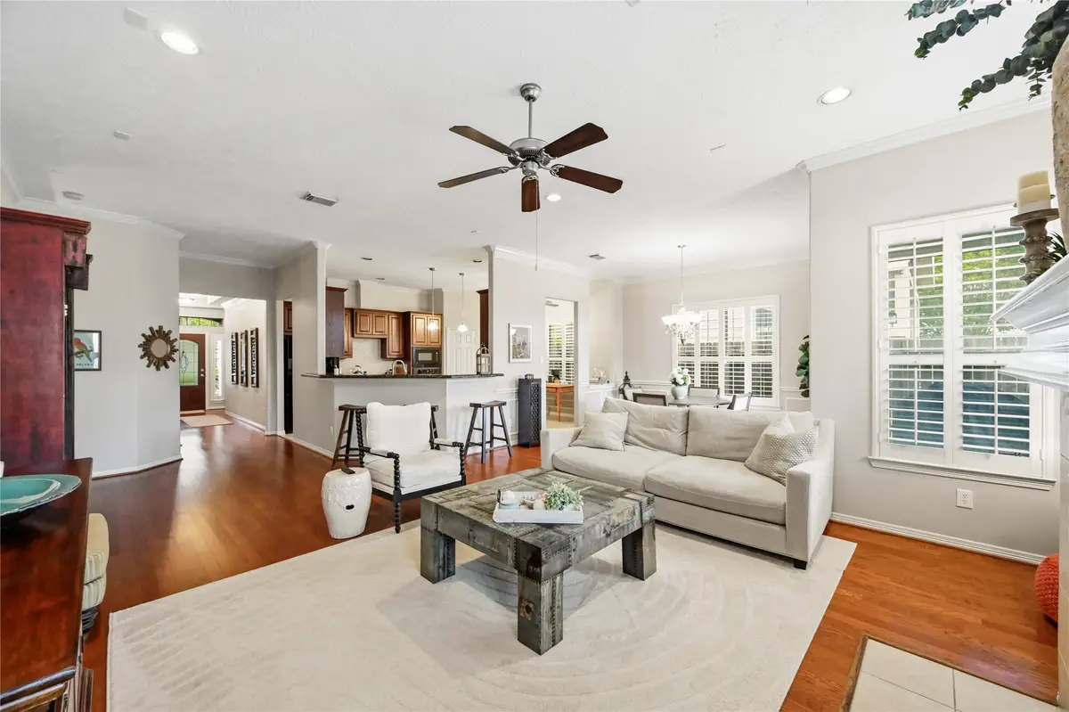 1470 Sherwood Park Circle, Houston, TX 77043 - #1