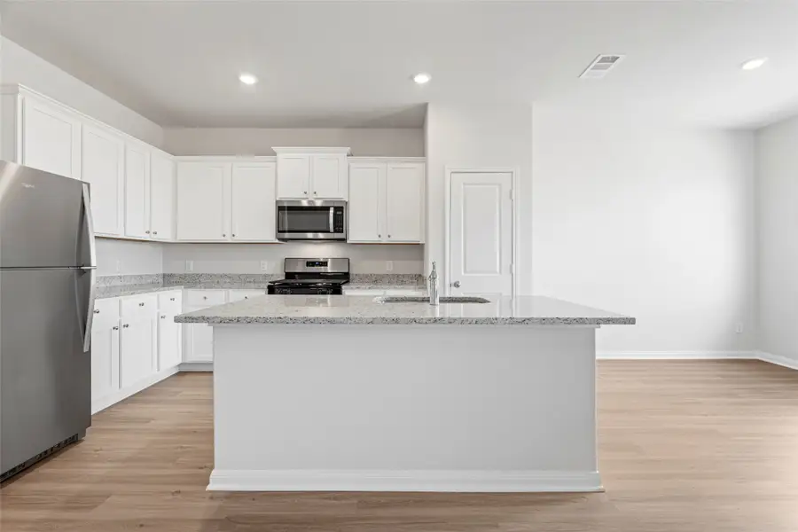 8902 Ice Quartz Drive, Iowa Colony, TX 77583 - Image #3