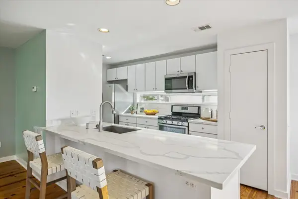 2508 Calumet Street #E, Houston, TX 77004