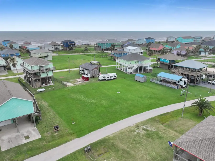 1964 Avenue G, Crystal Beach, TX 77650 - #2