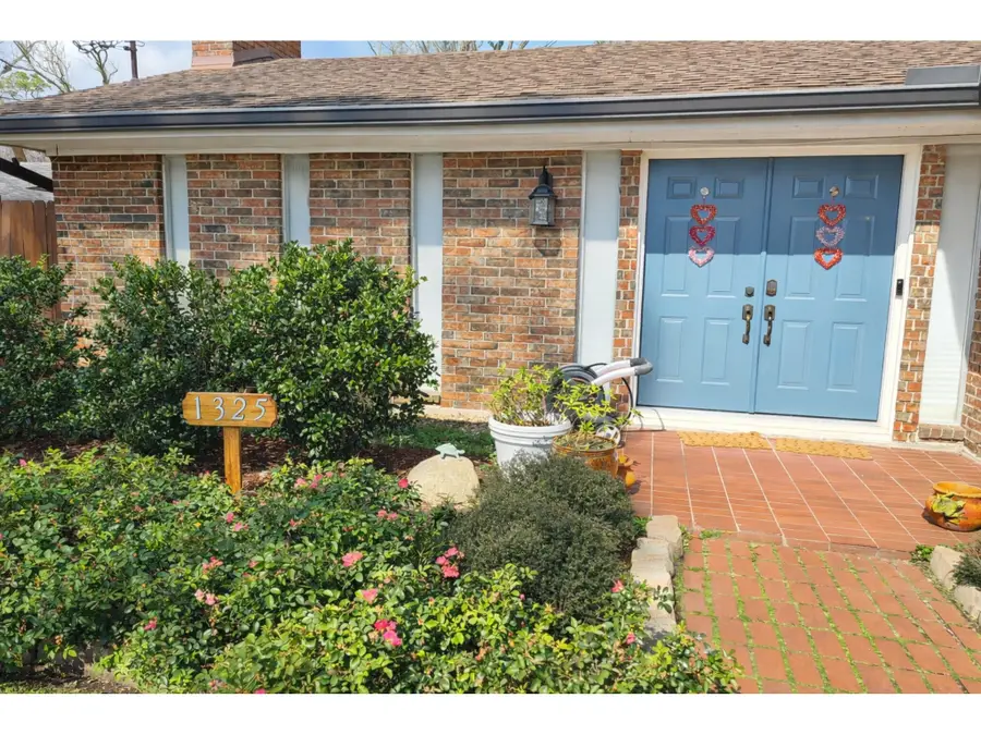 1325 Plantation Drive, Dickinson, TX 77539 - #3