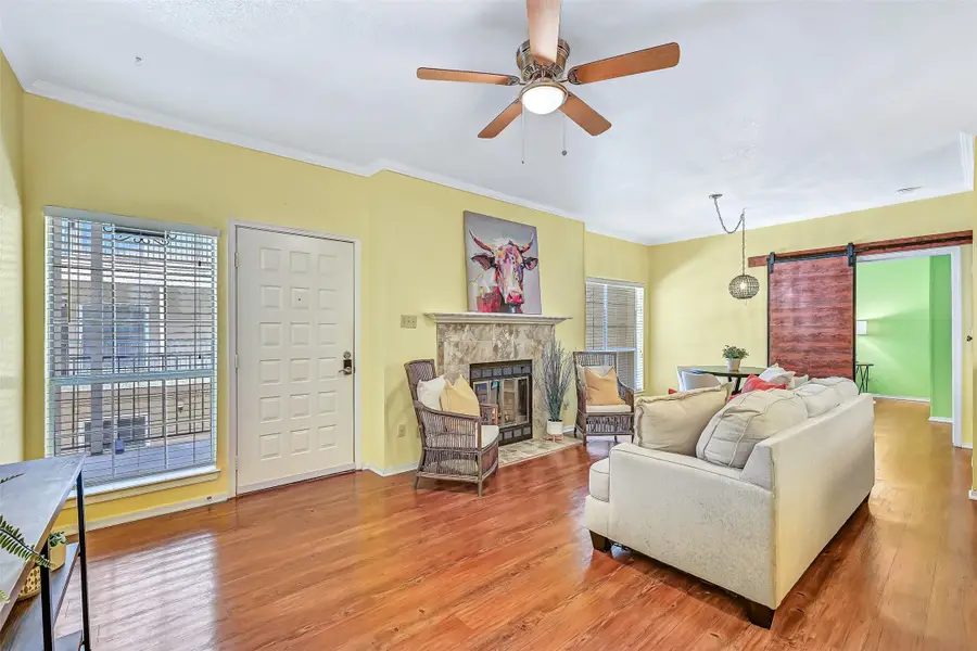 921 Marine Drive #223, Galveston, TX 77550 - Image #3