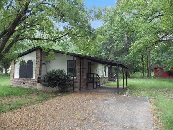 2240 Easley Circle, Huntsville, TX 77320
