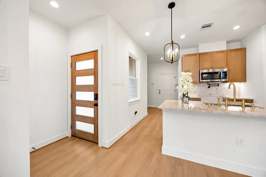 884 Prosper Street, Houston, TX 77088 - Image #3