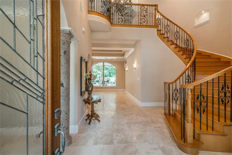 15306 Coastal Oak Court, Houston, TX 77059 - Image #3