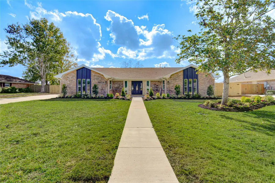 2609 Adams Street, Alvin, TX 77511 - Image #3