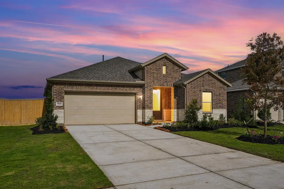 7926 Jade Crest Drive, Angleton, TX 77515 - #1