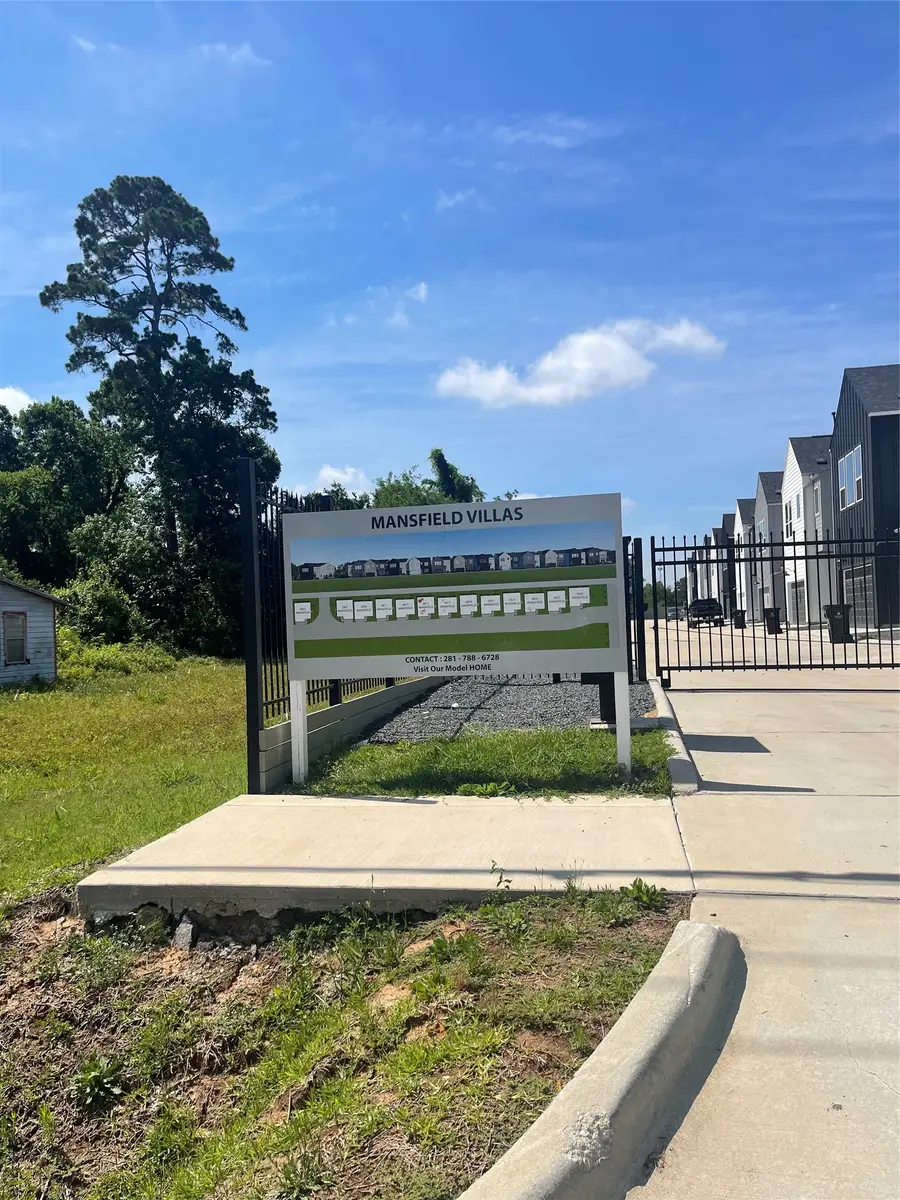 5908 Maxroy Street, Houston, TX 77091 - #2