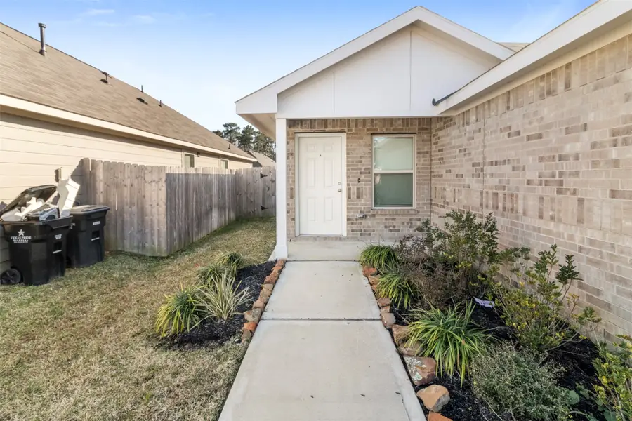 21826 Hickory Springs Court, New Caney, TX 77357 - Image #2