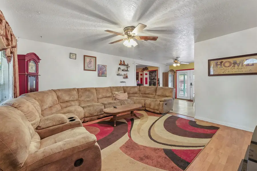 501 Woodridge Drive, Conroe, TX 77306 - #2