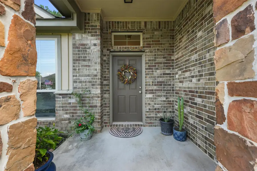 14344 N Summerchase Circle, Willis, TX 77318 - Image #3