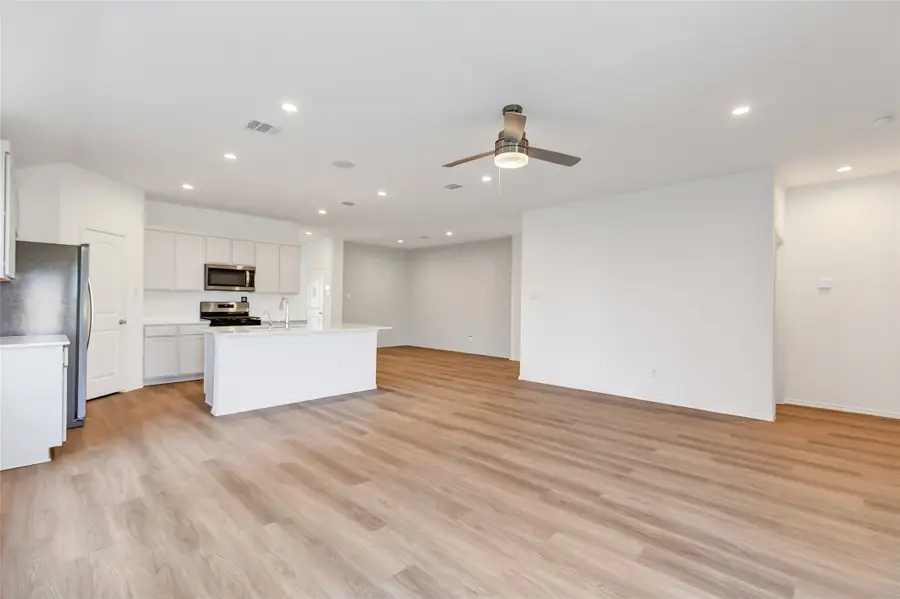 631 Meaadowknoll Drive, Crosby, TX 77346 - Image #2