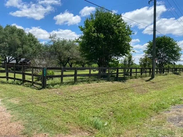 17330 Penick Road, Waller, TX 77484 - Image #3