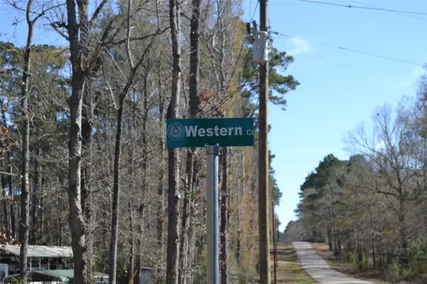 000 Central Drive, Coldspring, TX 77331