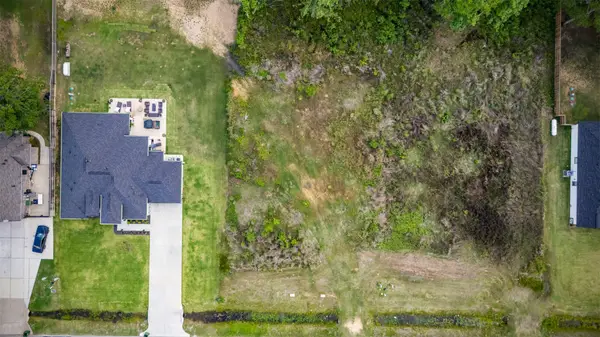 212 County Road 6609, Dayton, TX 77535