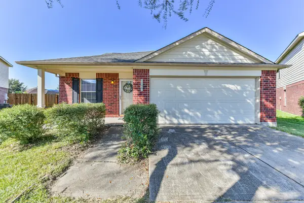 8706 Rainesville Lane, Houston, TX 77075