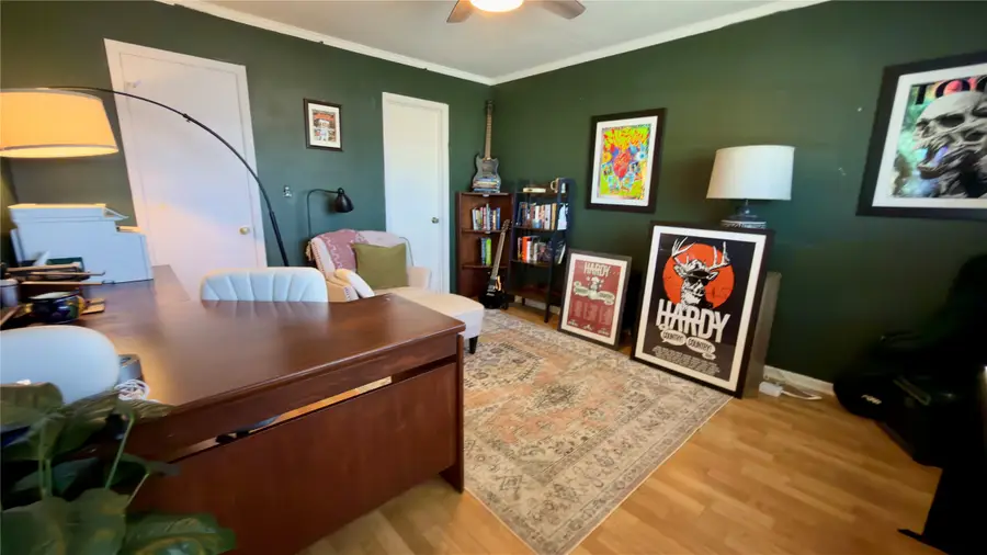 304 E Calhoun Street, El Campo, TX 77437 - #3