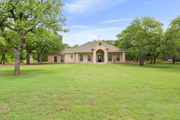 140 Oak Ridge Loop, Whitney, TX 76692