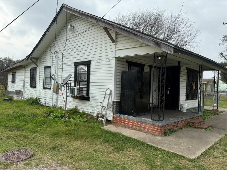 1037 New Orleans Ave Avenue, Port Arthur, TX 77640 - Image #2