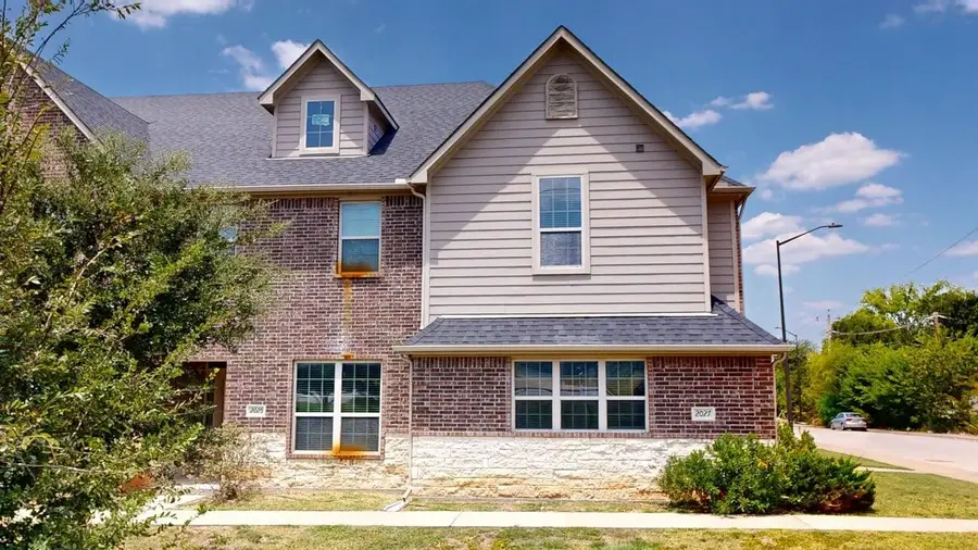 2019, 2021,2023,2025, 202 S Harvey Mitchell Parkway S, College Station, TX 77840 - #2