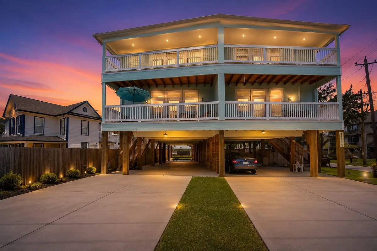 1111 San Jacinto Street, La Porte, TX 77571 - #1