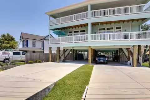 1111 San Jacinto Street, La Porte, TX 77571 - #2