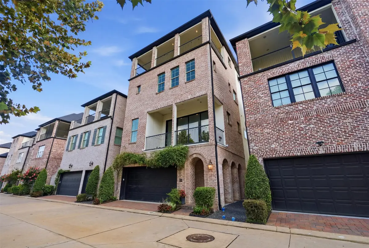 6022 Cottage Grove Lake Drive, Houston, TX 77007 - #1