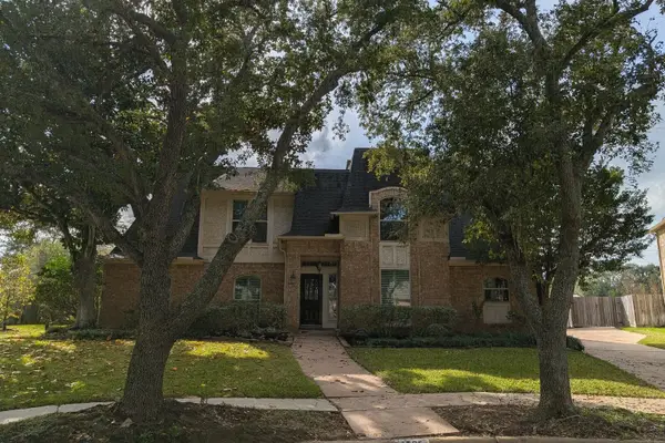 2526 Stephens Grant Drive, Sugar Land, TX 77479