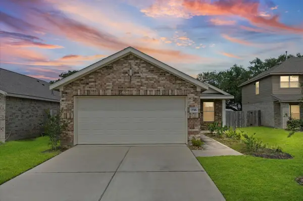 236 Bennett Loop, Angleton, TX 77515