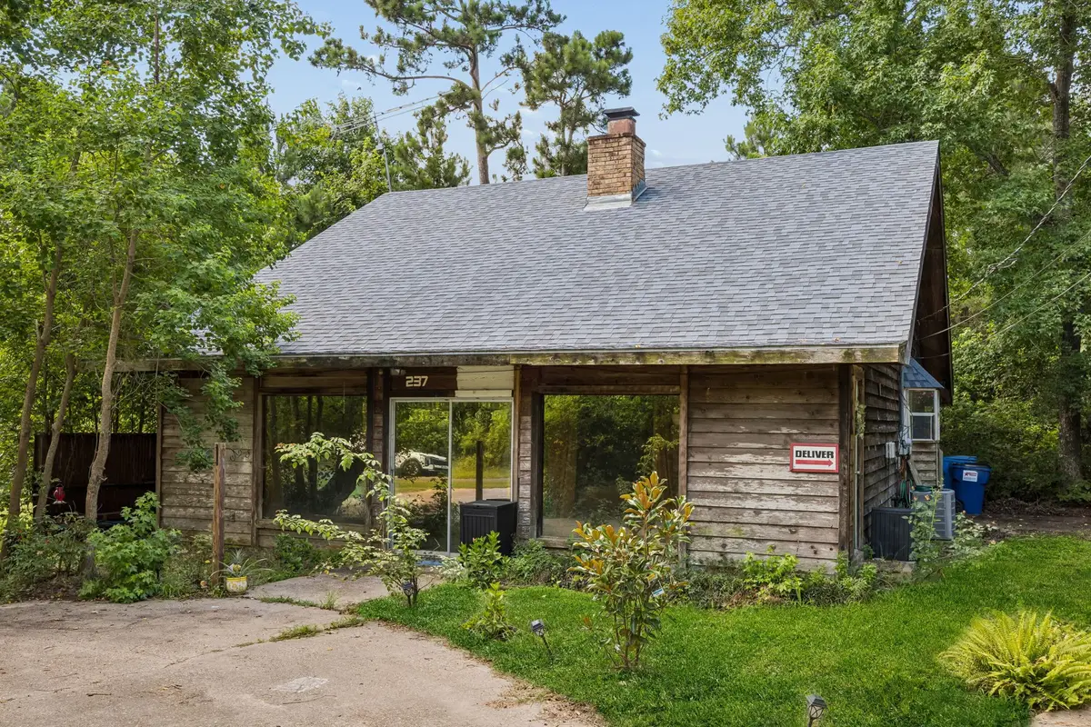 237 Long Drive, Onalaska, TX 77360 - #1