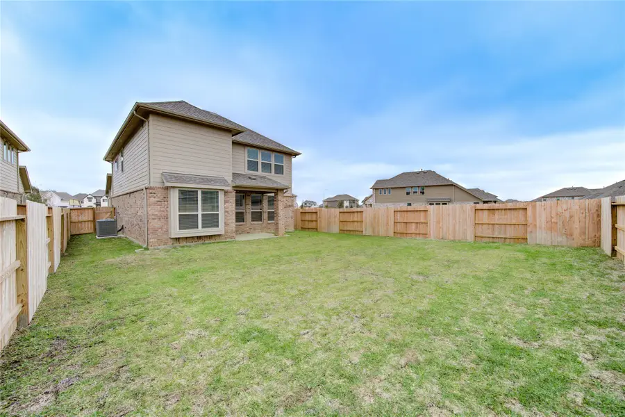 812 Laguna Green Lane, Katy, TX 77493 - Image #3