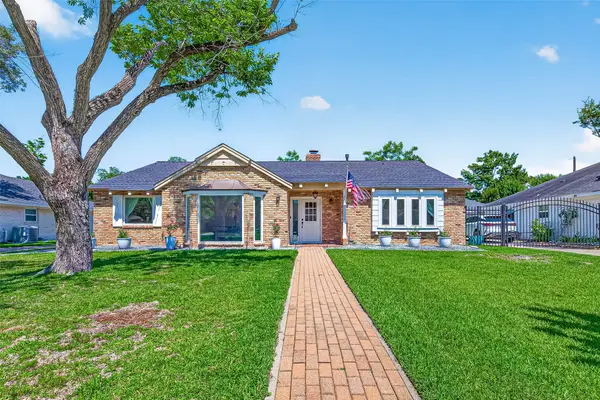 2610 Teague Road, Houston, TX 77080