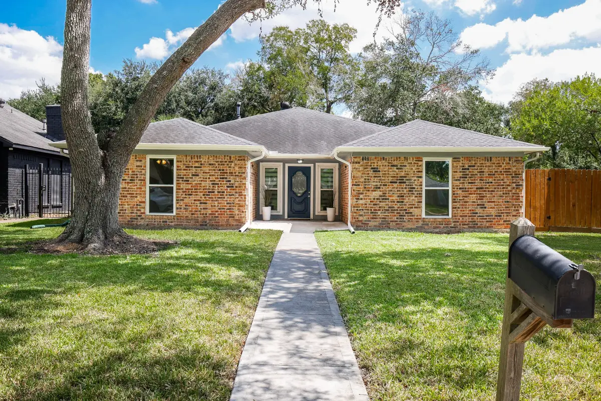 1802 Elmwood Court, Sugar Land, TX 77498 - #1