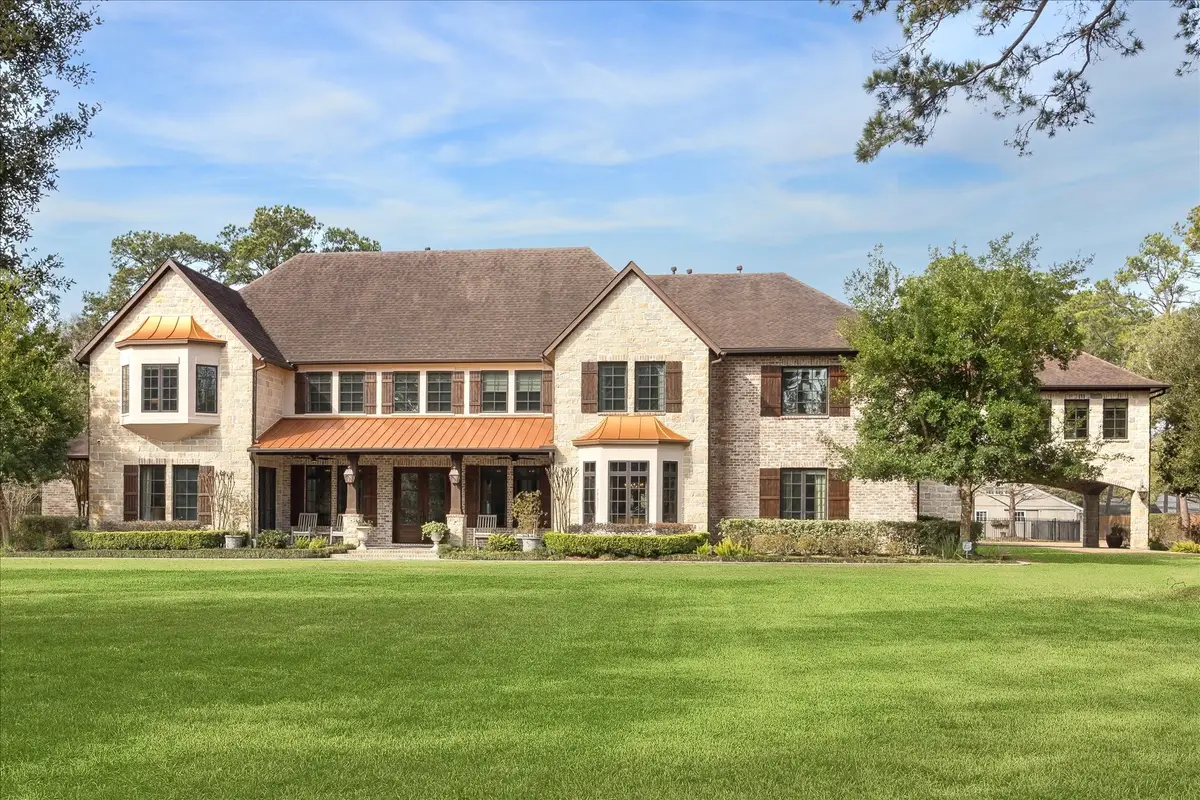 21 W Rivercrest Drive, Houston, TX 77042 - #1