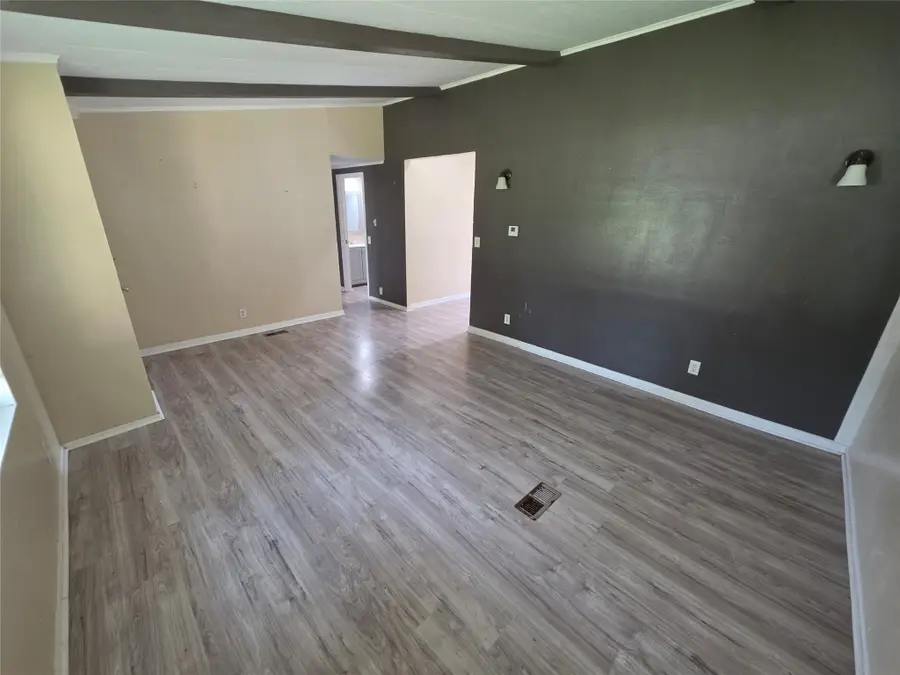 8 Park Lane, Huntsville, TX 77320 - #3