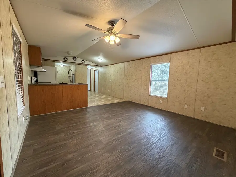 1003 Nunez Street, Kendleton, TX 77417 - Image #2