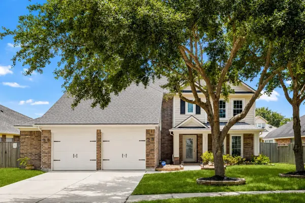 3915 Eastland Lake Drive, Richmond, TX 77406