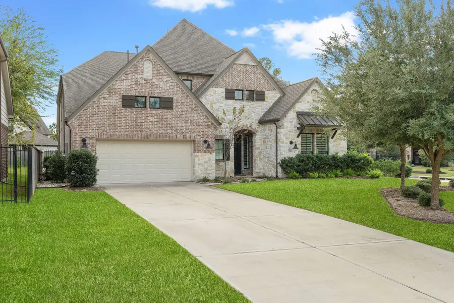 122 N Winter Sunrise Circle, The Woodlands, TX 77375 - Image #2