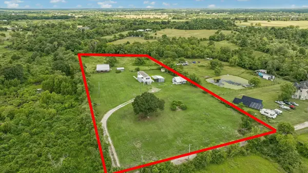 5806 S Highway 35, Alvin, TX 77511