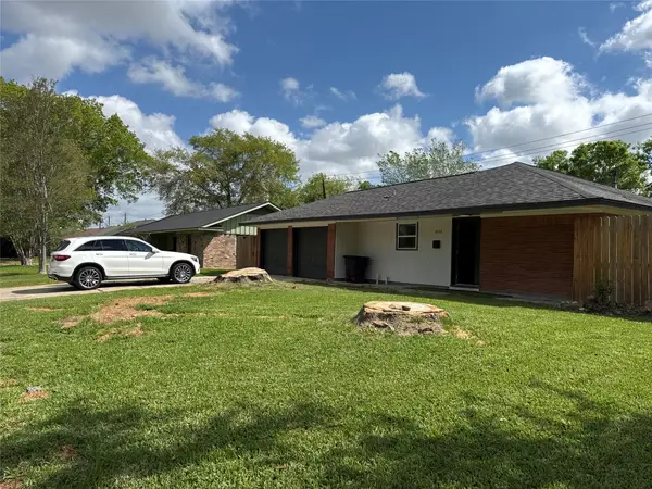 8733 Lugary Drive, Houston, TX 77074