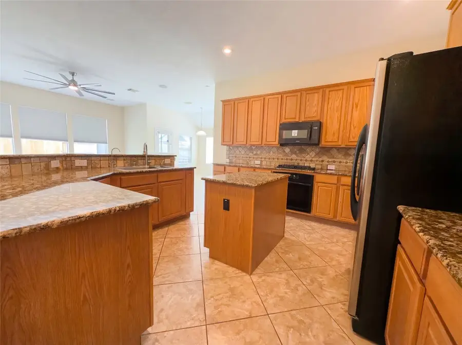 8707 Rocky Knoll Lane, Rosenberg, TX 77469 - #2