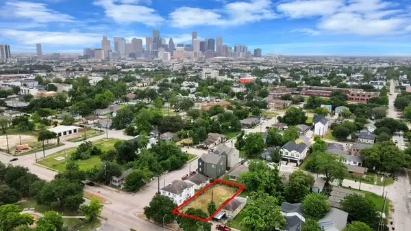 2705 Alabama Street, Houston, TX 77004