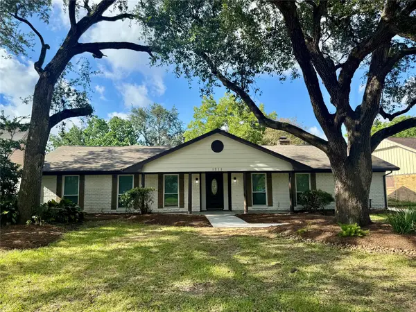 1211 Shorewood Drive, Seabrook, TX 77586
