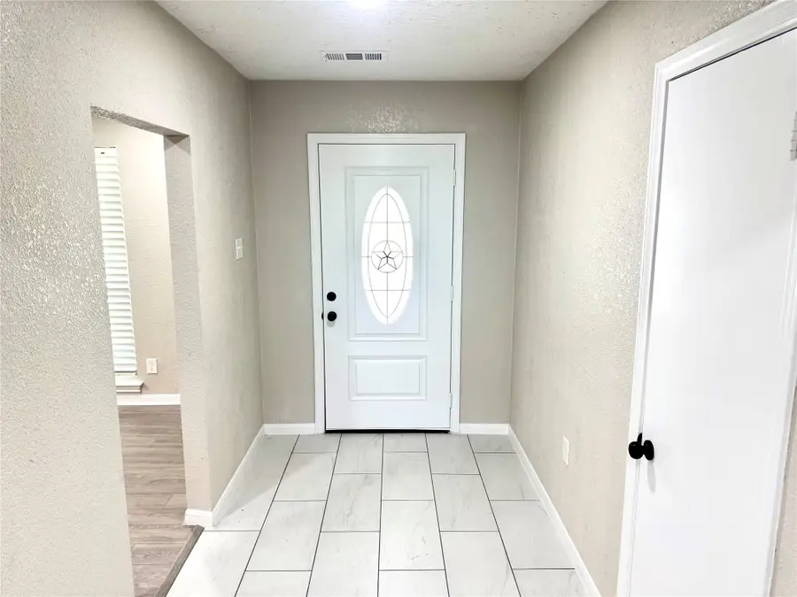1211 Shorewood Drive, Seabrook, TX 77586 - #3